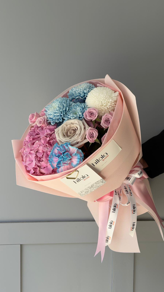 Ortanca, Leila ve Altaj – Pembe Lila Zarafet