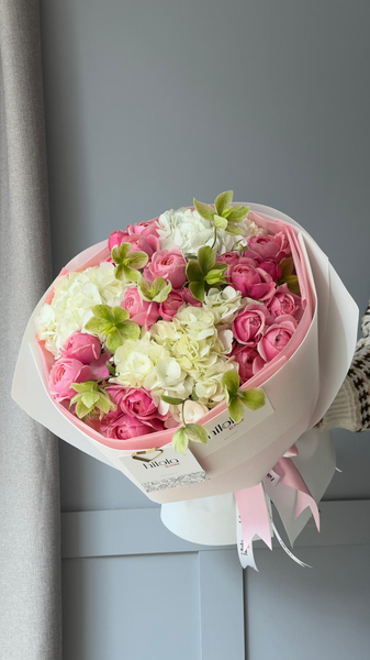 Silva Pink, Ortanca ve Helleborus – Pembe Bahar