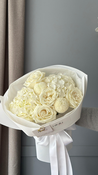 Beyaz Gül, Ortanca ve Anastasia – Cotton Bloom