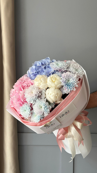 Şakayık, Ortanca ve Krizantem – Pastel Düş