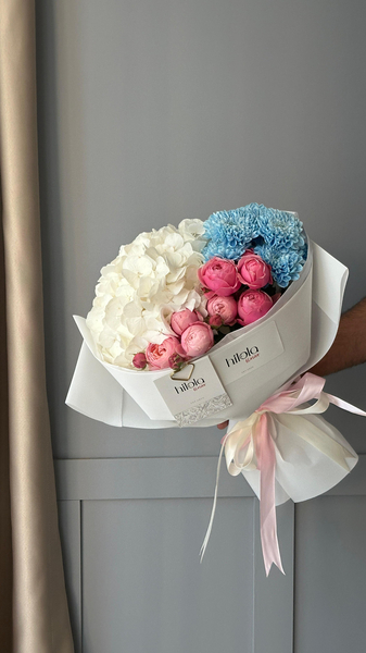 Silva Pink Güller, Ortanca ve Krizantem – Mavi Dokunuş