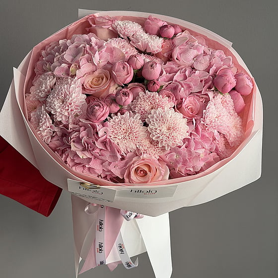 Pembe Ortanca, Güller ve Altaj Krizantem – Pink Rêverie